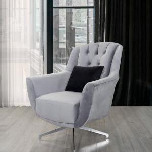 300-300-9982412c-5e85-4ca3-a913-440f35740ae9-jpg