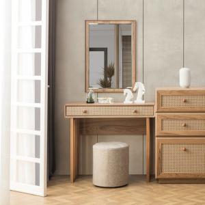 300-300-83855fde-948a-4b18-a2e5-9d6efcec80af-jpg