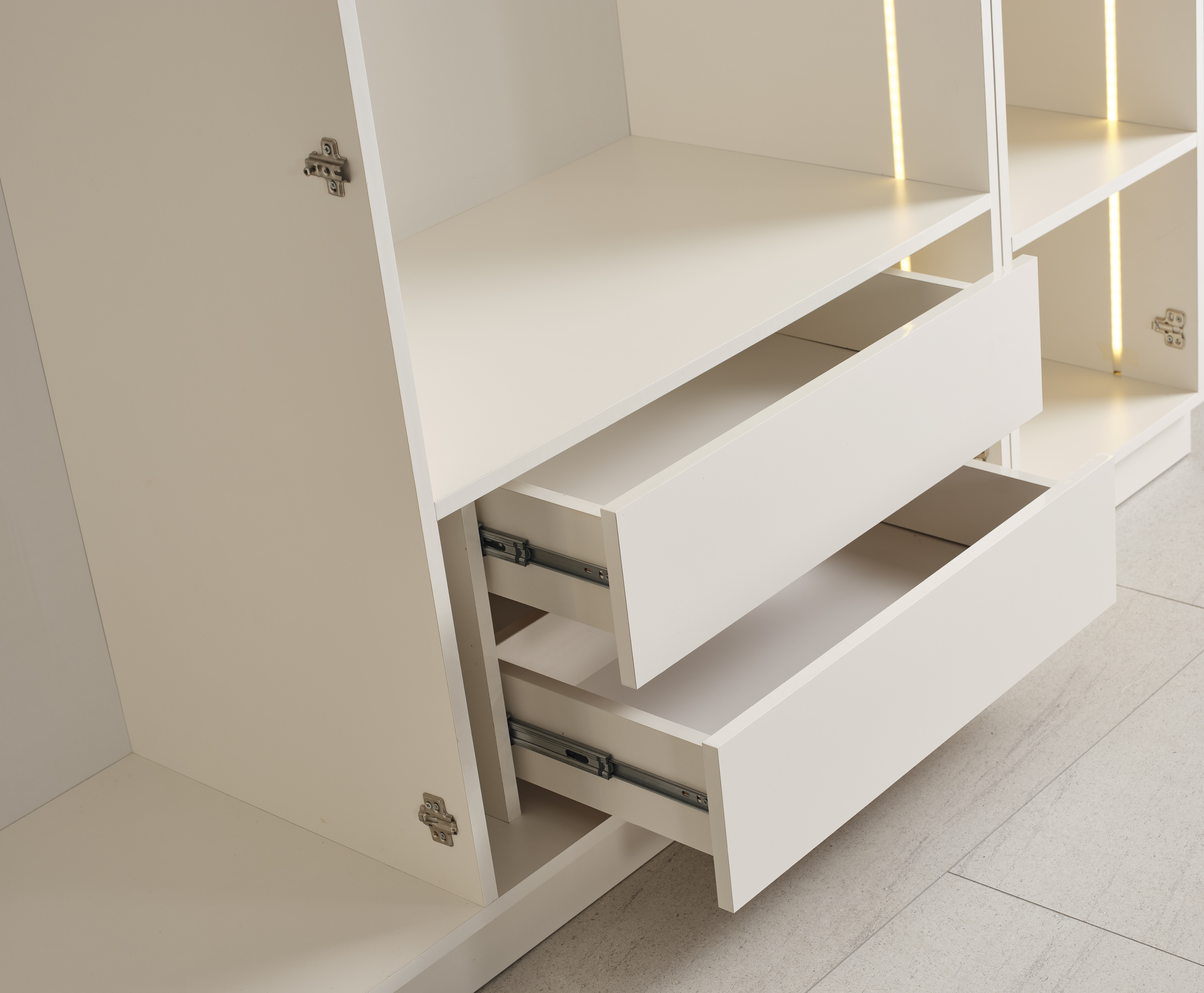 nek-28078-copy-jpg
