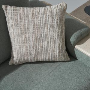 300-300-6e72a646-fff8-42df-9a04-d2f5c80f71e9-jpg