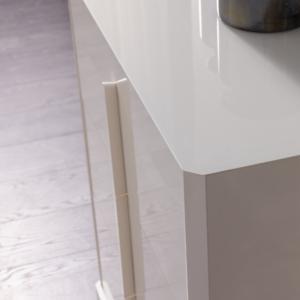 300-300-hqeinasync822024111819_861a5113-jpg