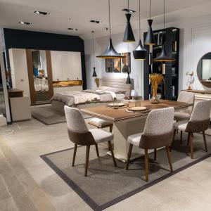 300-300-2edd33b8-70d7-4577-a4e0-30d0b21b3cff-jpg