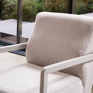 300-300-ffeb02fc-c475-4fed-9b85-e14635e84ff4-jpg