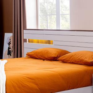 300-300-8c4fb9b9-622b-4a3e-9c02-c032581337c2-jpg