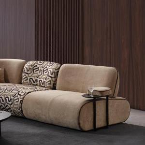 300-300-9298dbeb-810a-43e0-86e7-5a77708b6d16-1-jpg