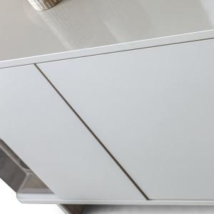 300-300-6e2c960e-dda5-46ef-aafb-edf4d6346ec0-jpg