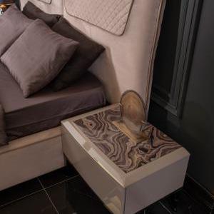 300-300-37bff3eb-47f9-4b9b-9b06-0eea3b2d5da0-jpg