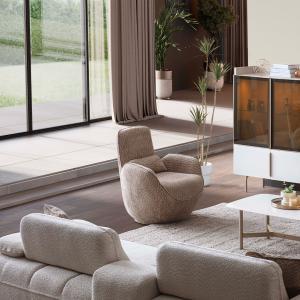 300-300-974e8044-4cfb-48b7-8235-b06b0de8dd5a-jpg