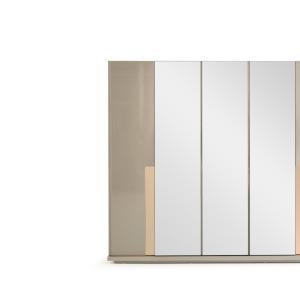 300-300-9deecc82-f544-4f2d-9b1c-c792efcd4f01-jpg