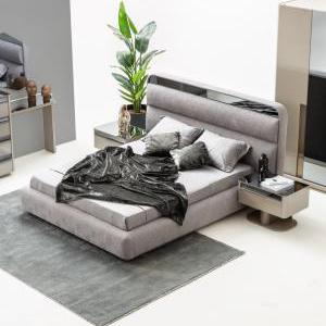 300-300-fd2dd1cb-f933-4381-ae41-3e8302915299-jpg